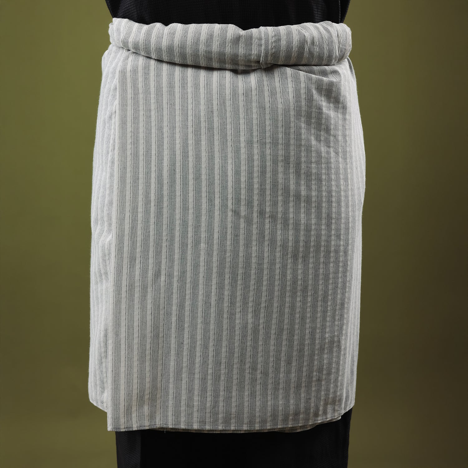 Nadi Samping - Putih Hitam