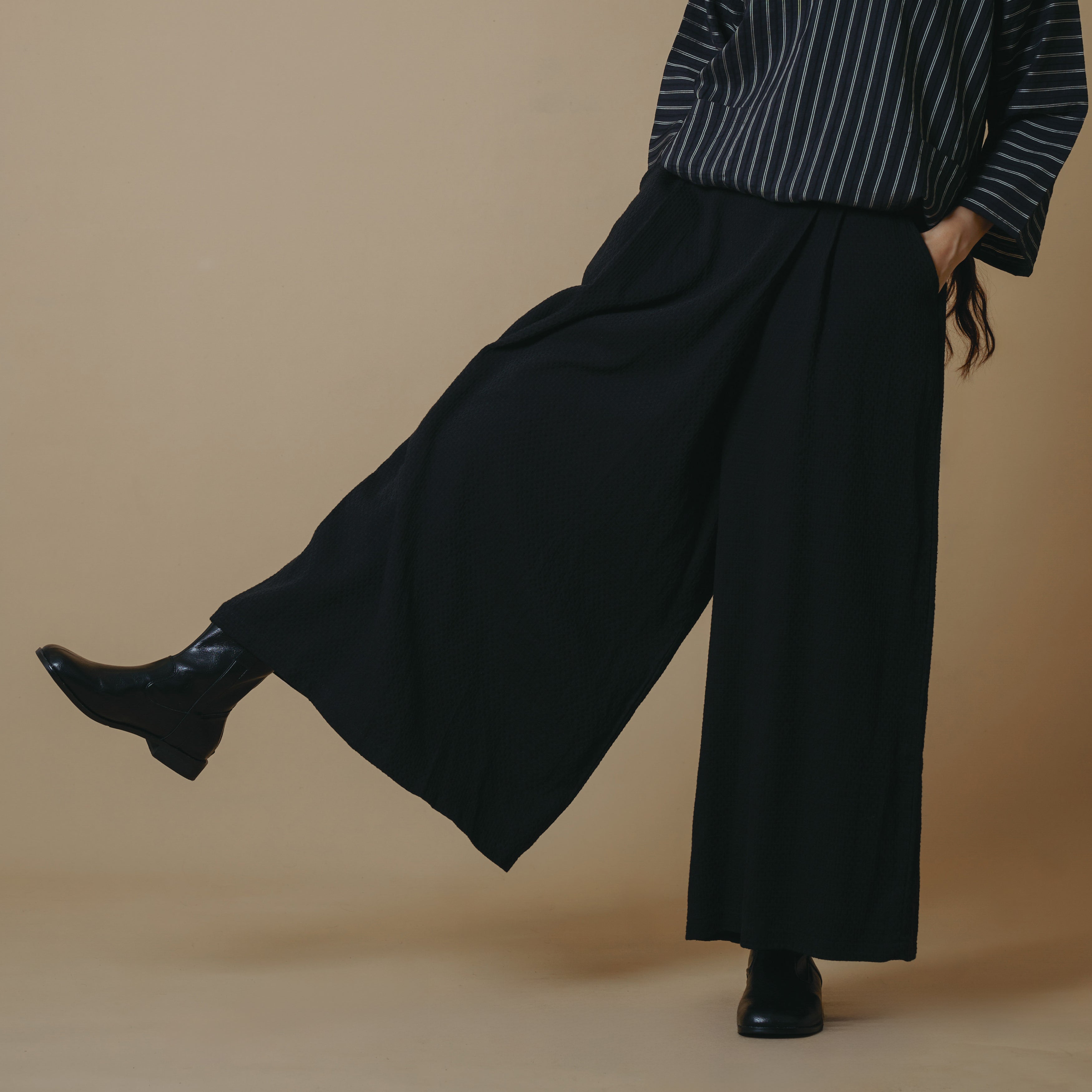 Layar - Black (Pants)