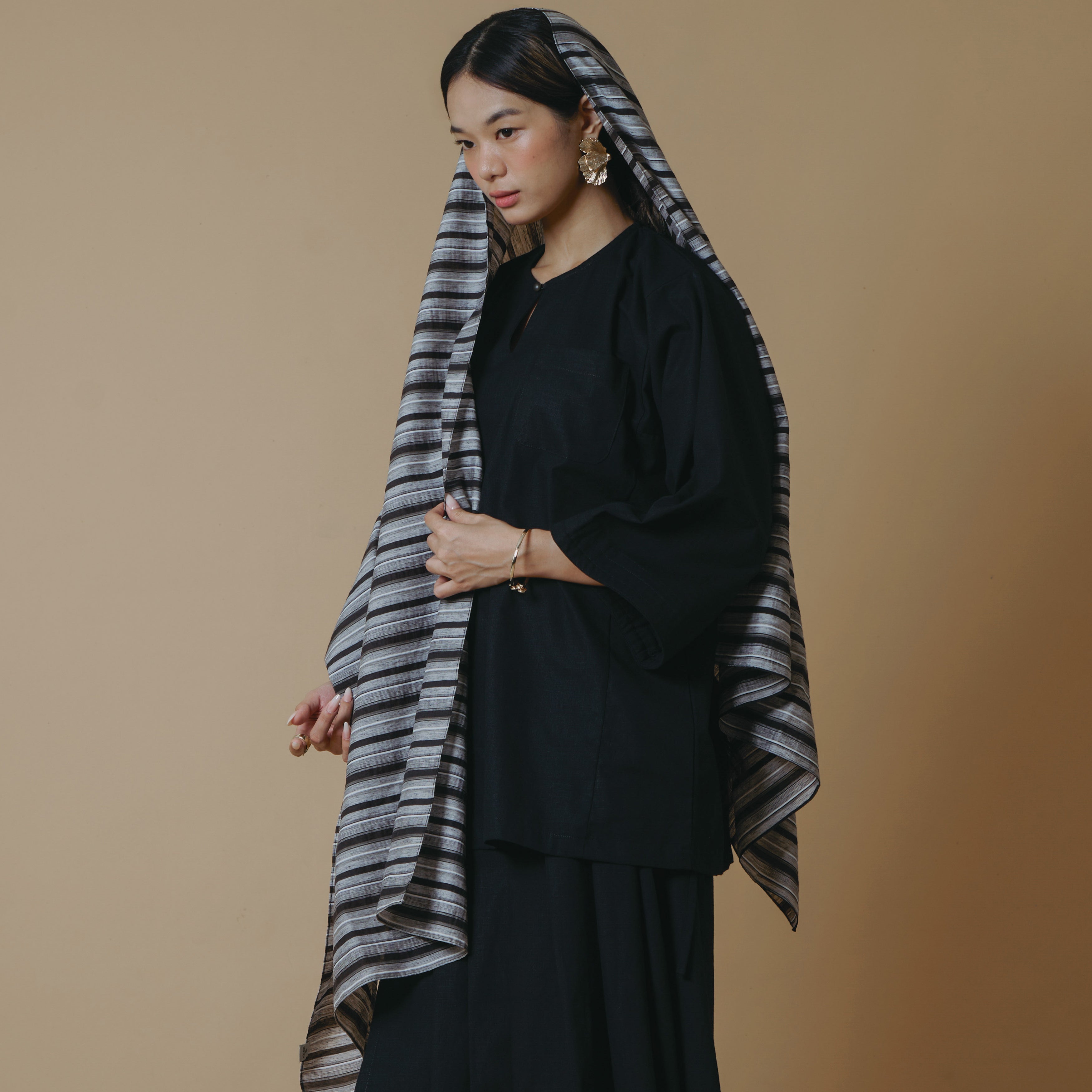 Ritma - Black (Top)