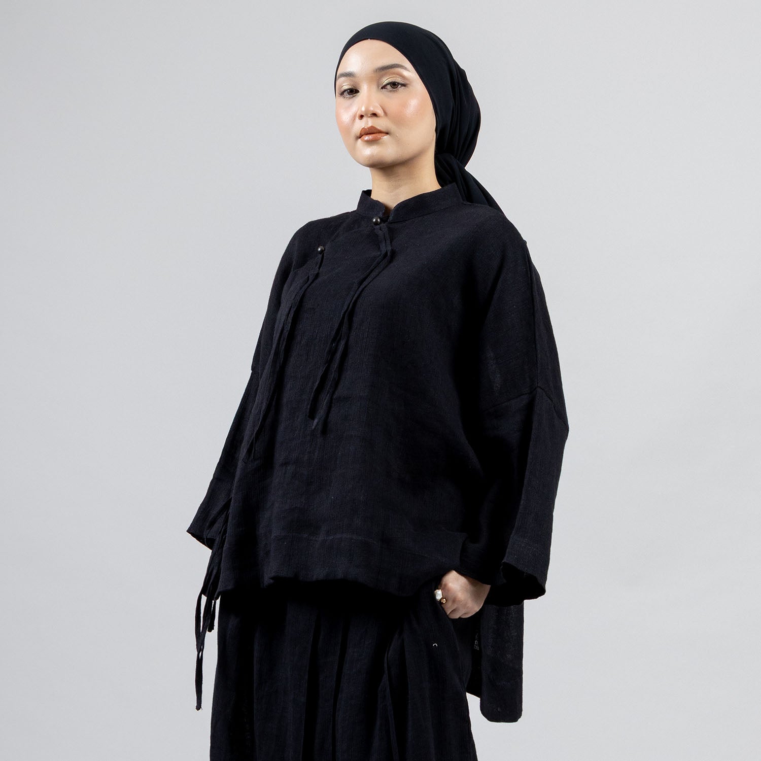 Luma - Black (Top)