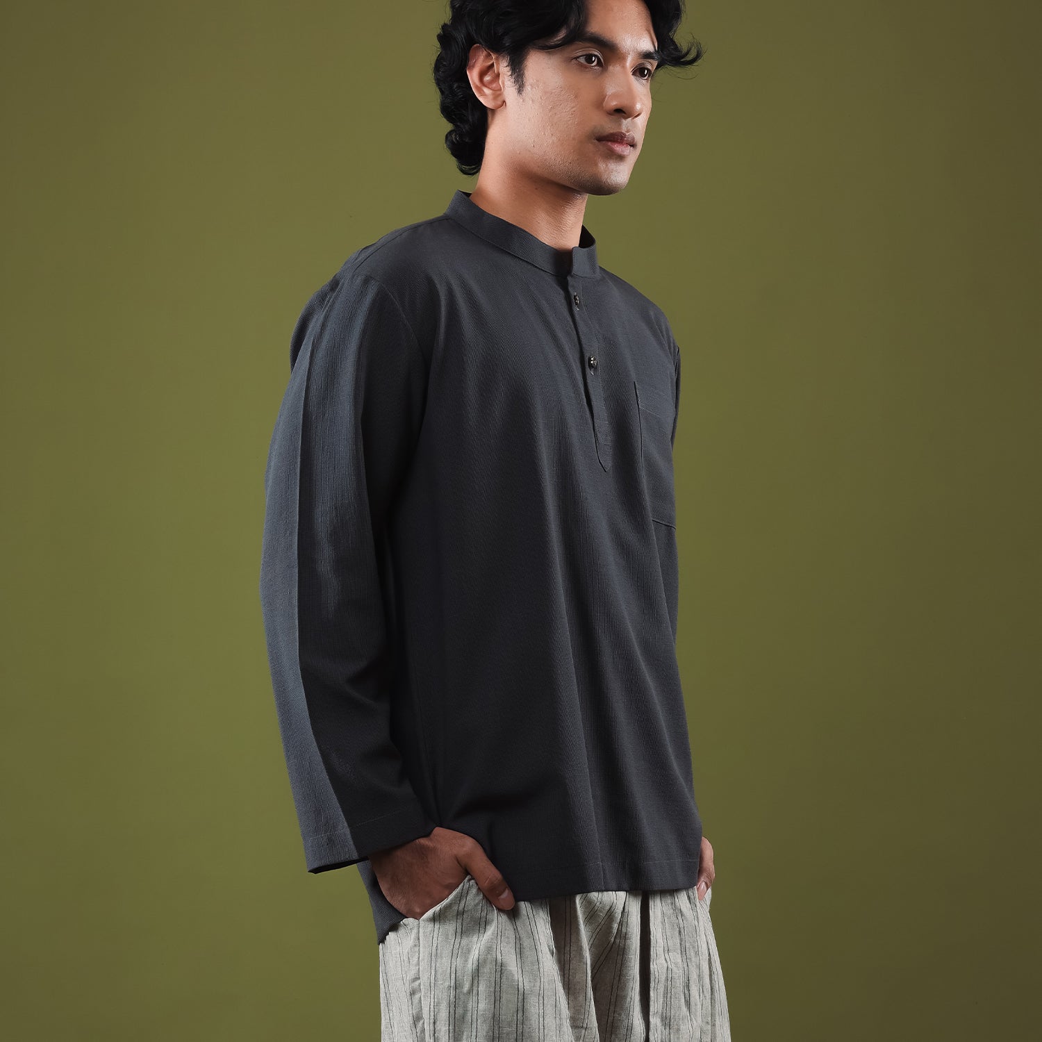 Mansor - Hitam Arang (Top)