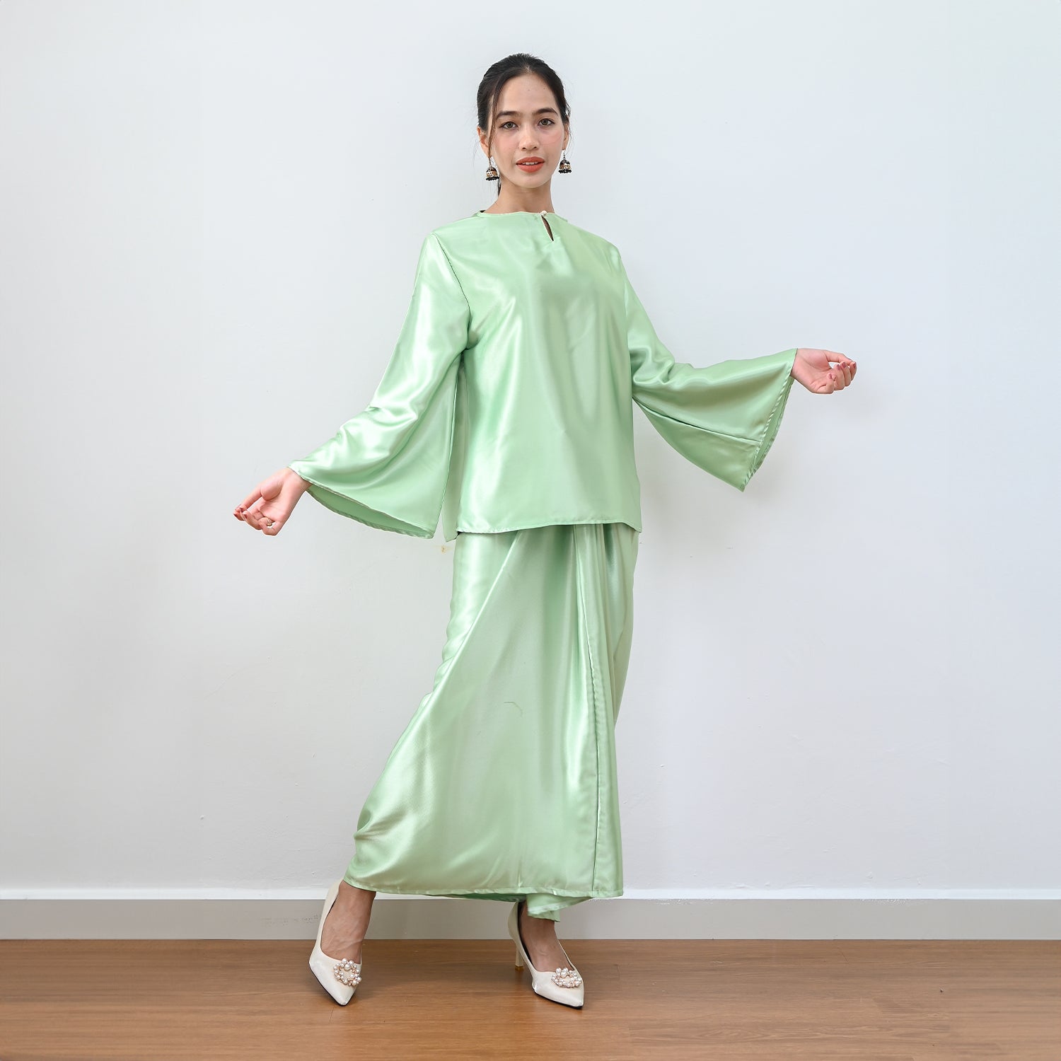Mutia Kurung - Lime