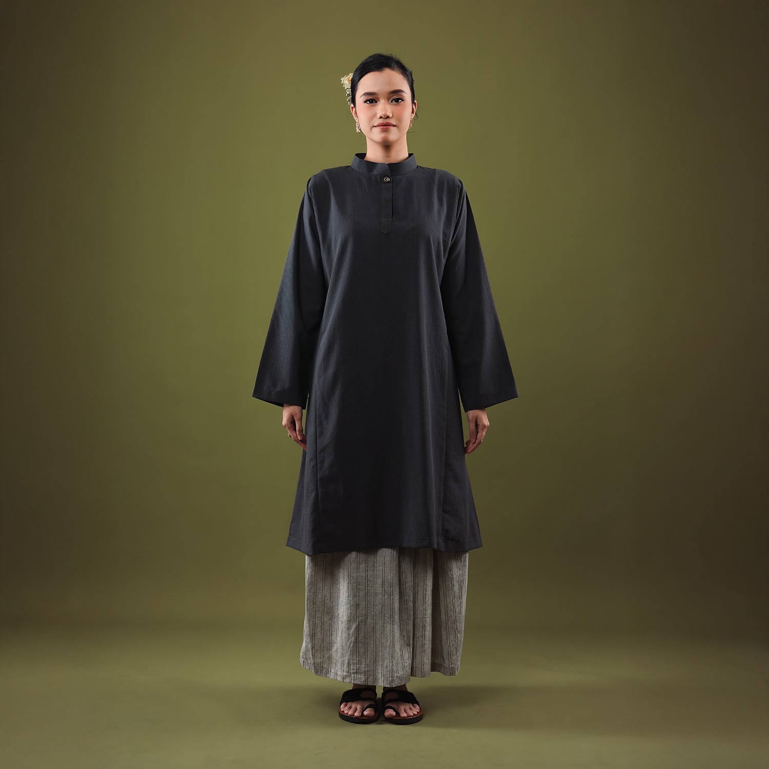 Rahayu - Hitam Arang (Top)