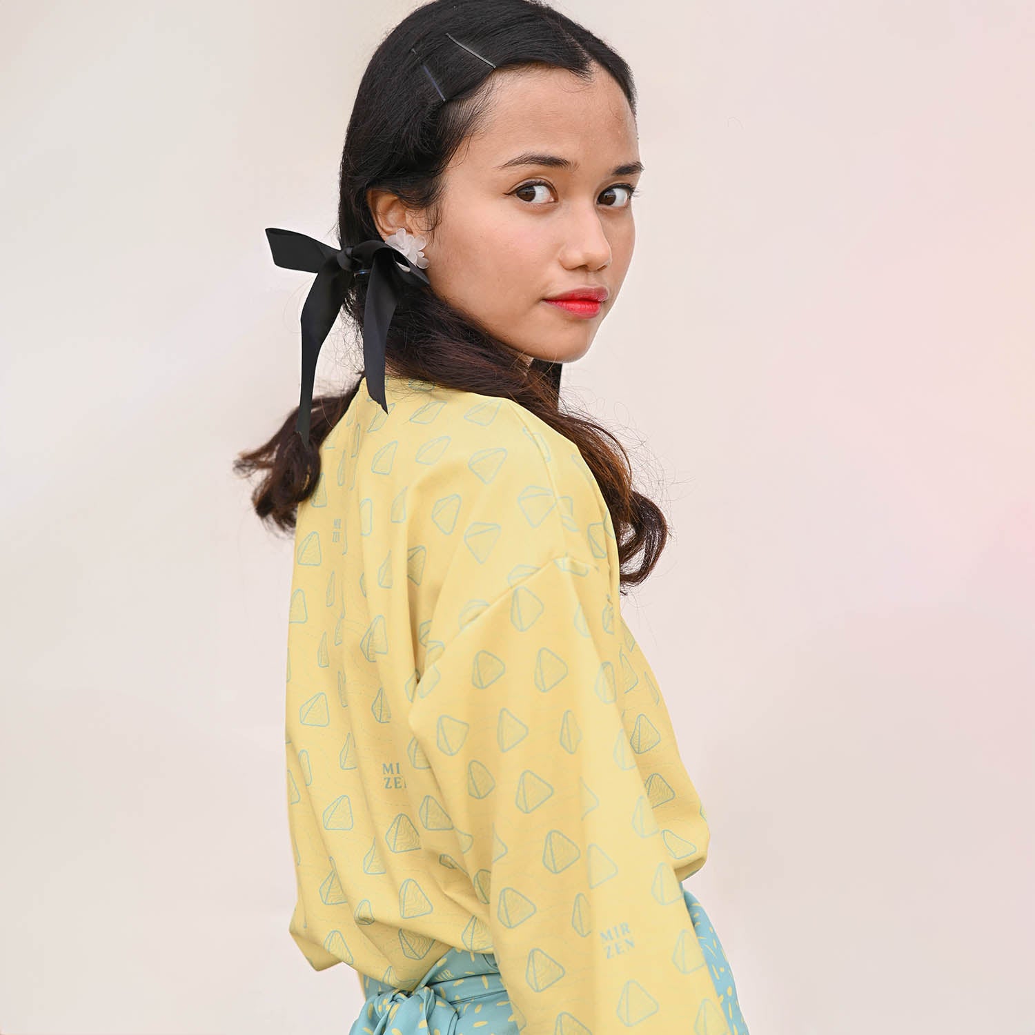 Selambut - Layung