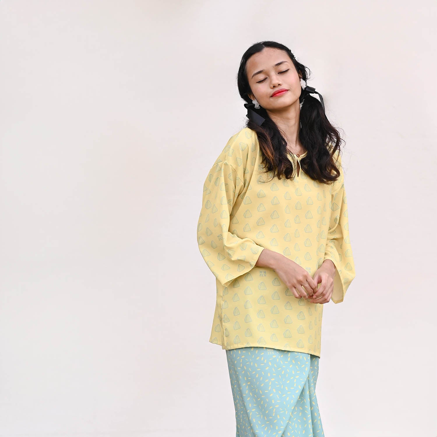 Selambut - Layung
