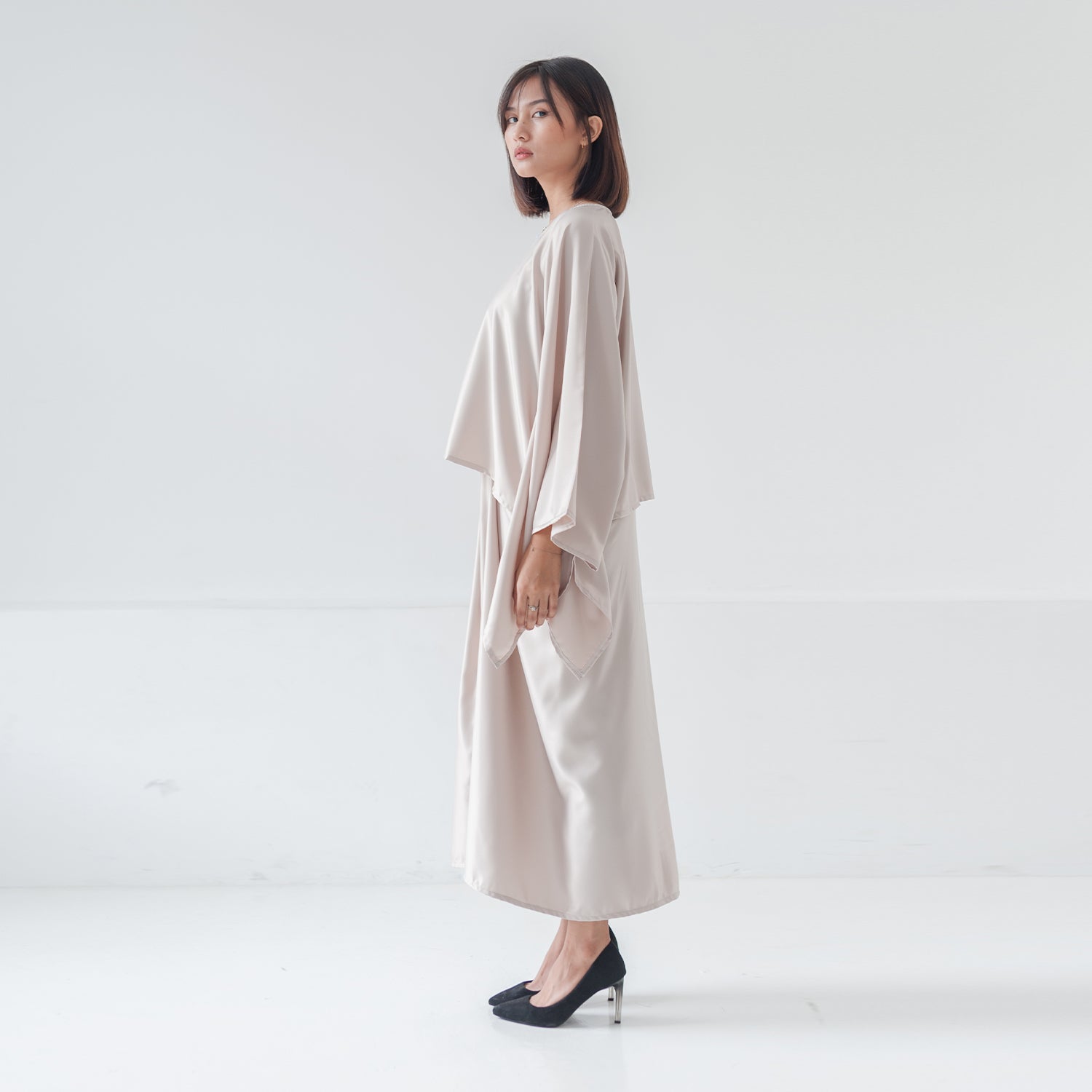 Moira Kurung - Ivory